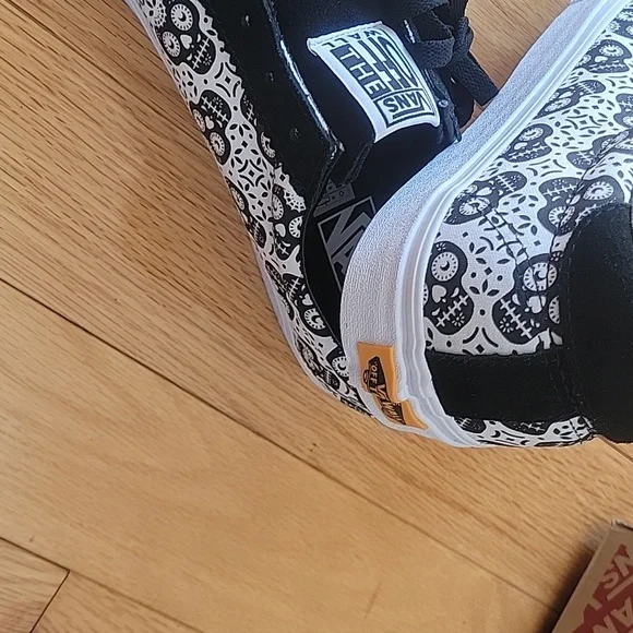 Vans Diadelosmuertos - Picture 6 of 10